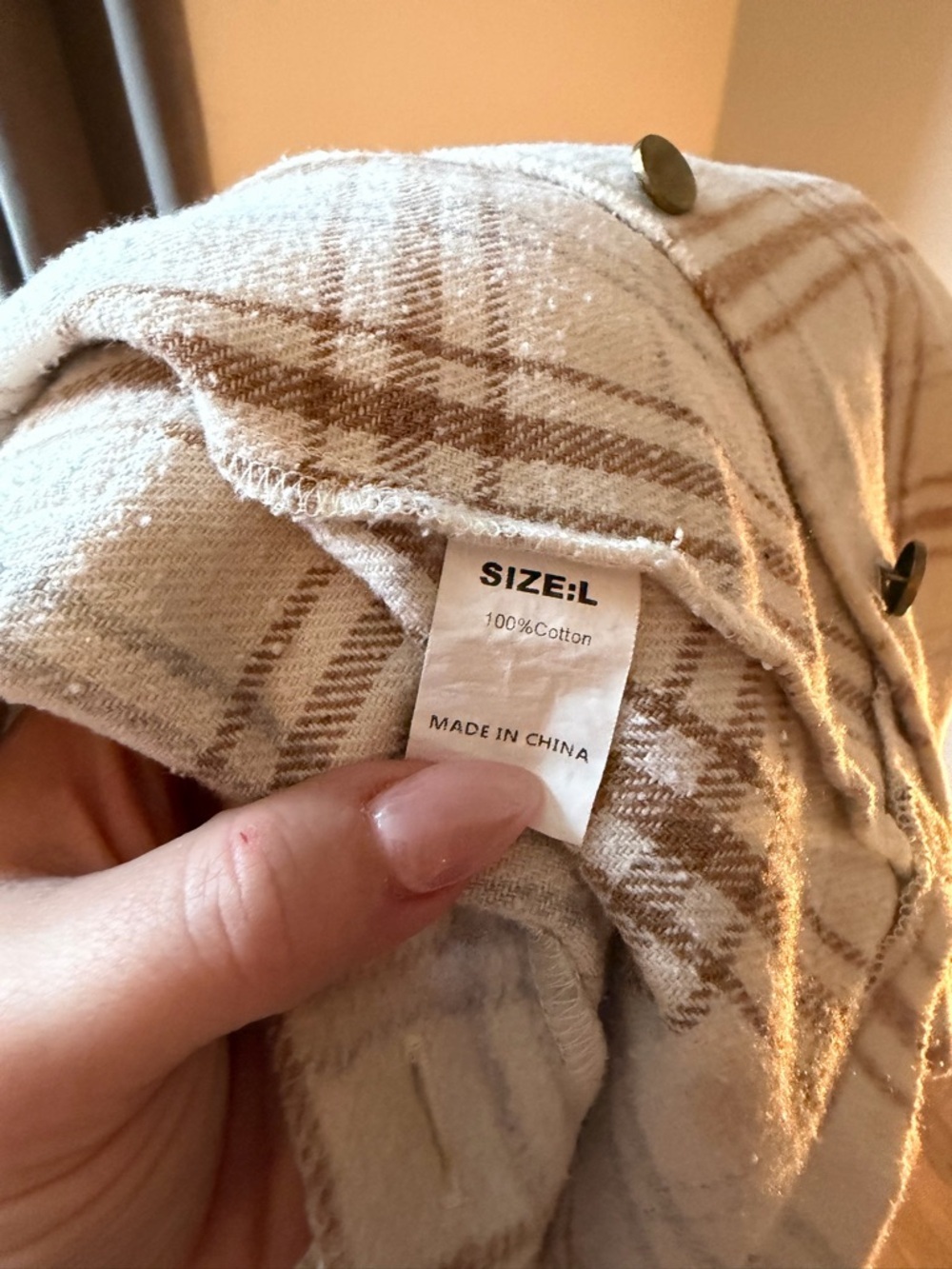 Cozy Plaid Shacket Jacket Cream Brown Oversized Button Front Size L - Picture 3 of 6